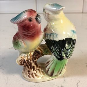 Vintage Made In Japan NAPCO Parrots Budgies Crested Birds Figurine